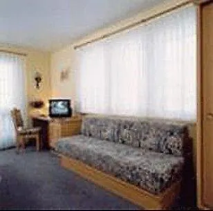 Hotel Edelweiss 3*